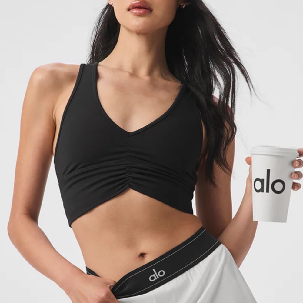 Alo yoga sports bra